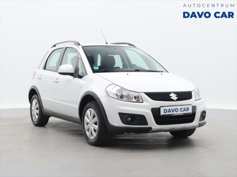 Suzuki SX4 - hlavní foto