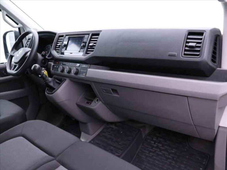 Volkswagen Crafter - hlavní fotka