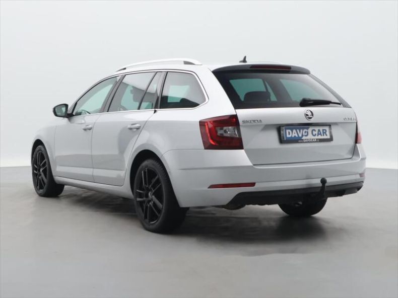 Škoda Octavia - hlavní fotka