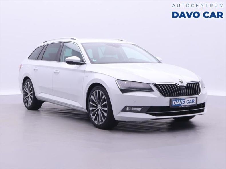 Škoda Superb - hlavní foto