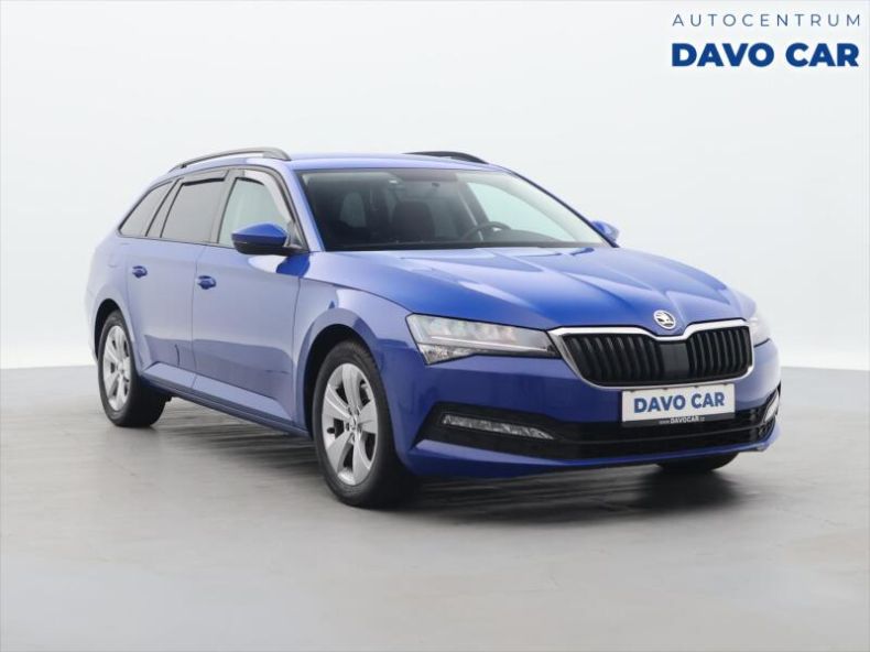 Škoda Superb - hlavní foto