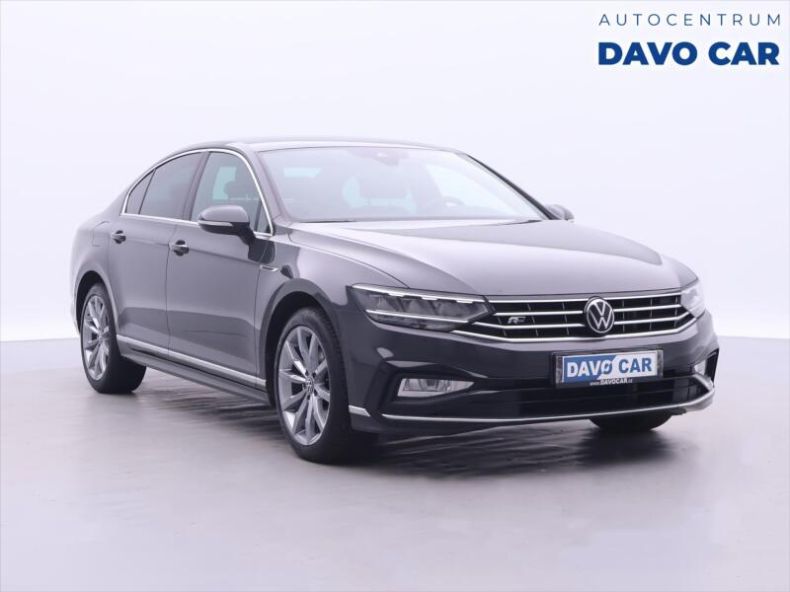 Volkswagen Passat - hlavní fotka inzerátu