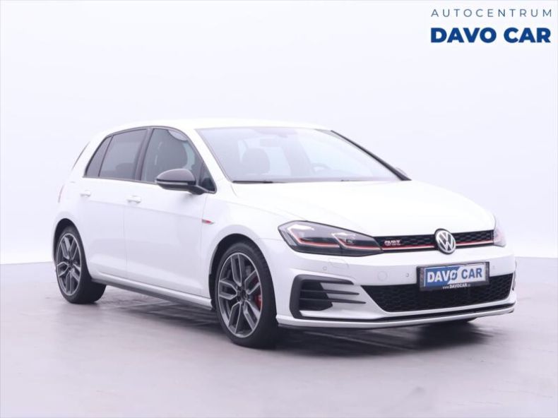 Volkswagen Golf - hlavní foto
