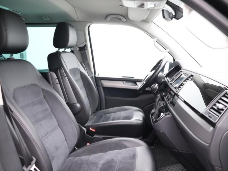 Volkswagen Multivan - hlavní fotka