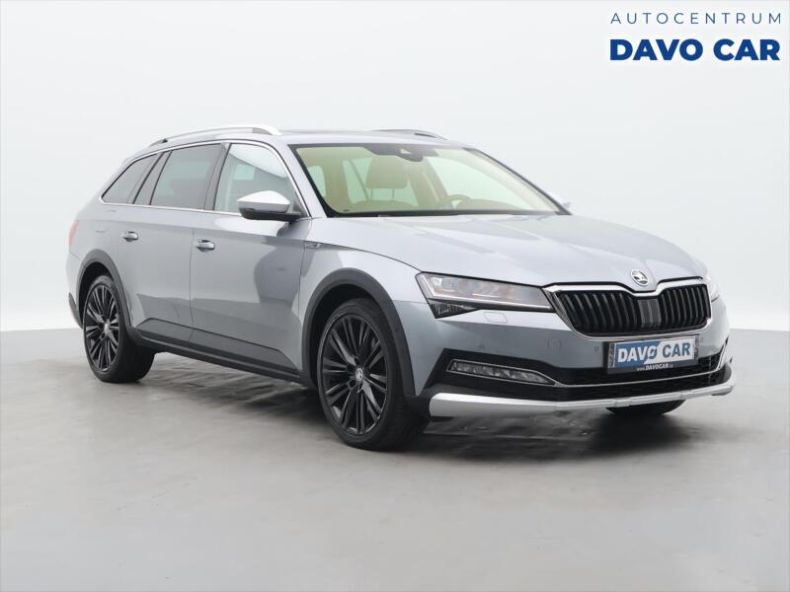 Škoda Superb - hlavní foto