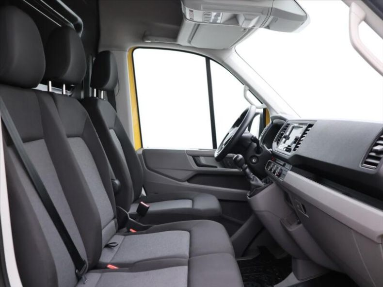 Volkswagen Crafter - hlavní fotka