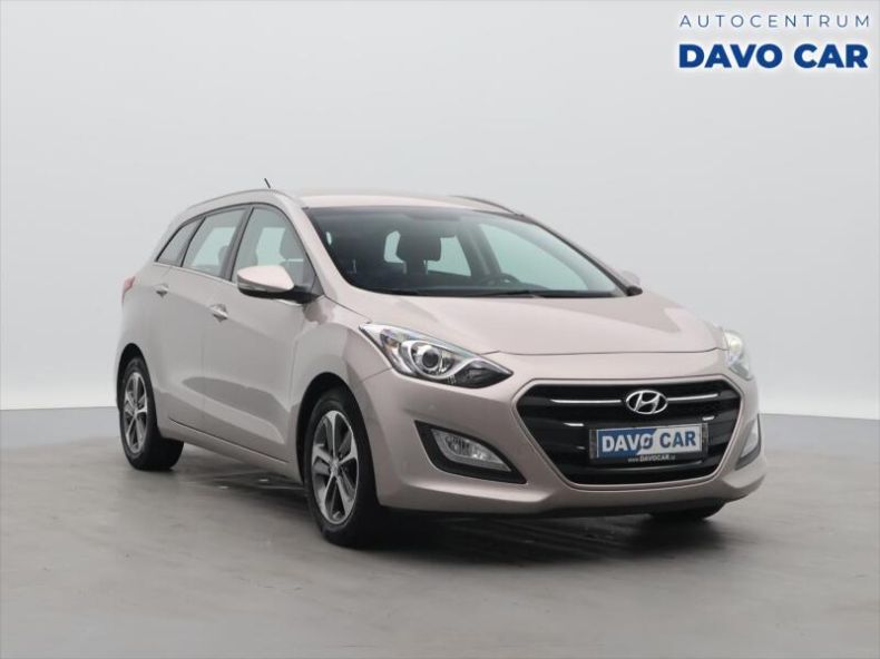 Hyundai i30 - hlavní foto