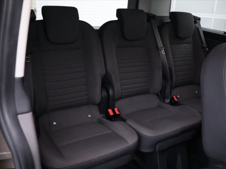 Ford Tourneo - hlavní fotka