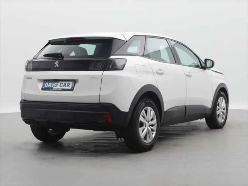 Peugeot 3008 - hlavní fotka