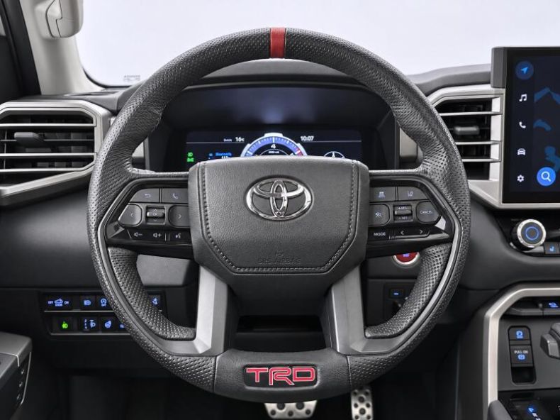 Toyota Tundra - hlavní fotka