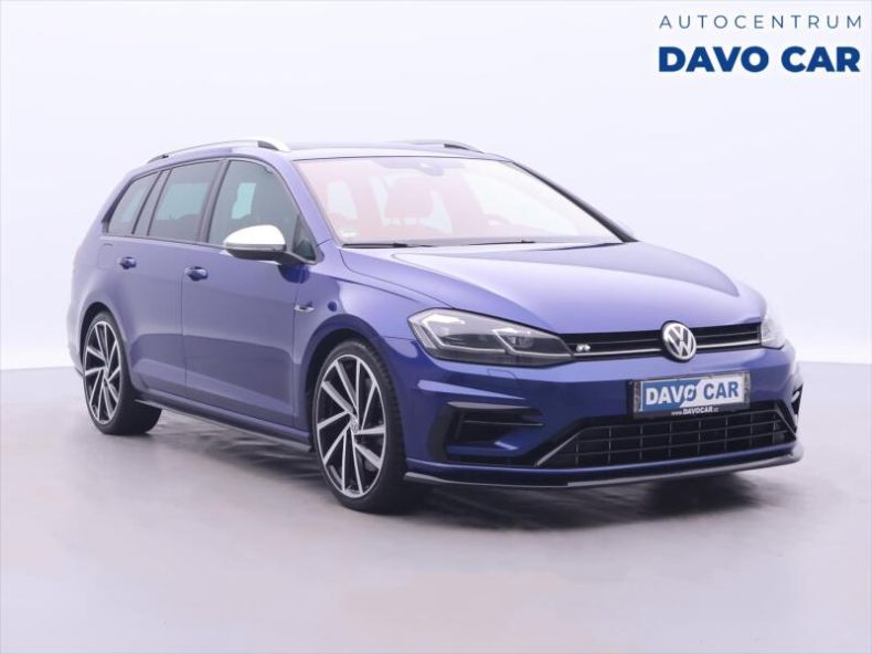 Volkswagen Golf - hlavní foto