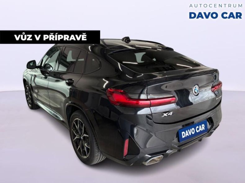 BMW X4 - hlavní fotka