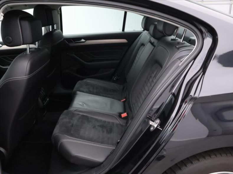 Volkswagen Passat - hlavní fotka
