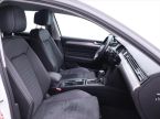 Volkswagen Passat - fotka číslo 11
