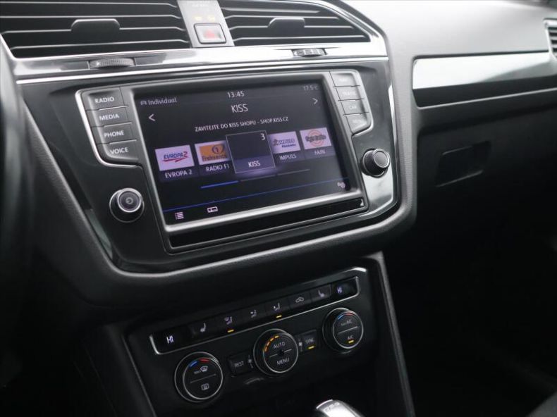 Volkswagen Tiguan - hlavní fotka