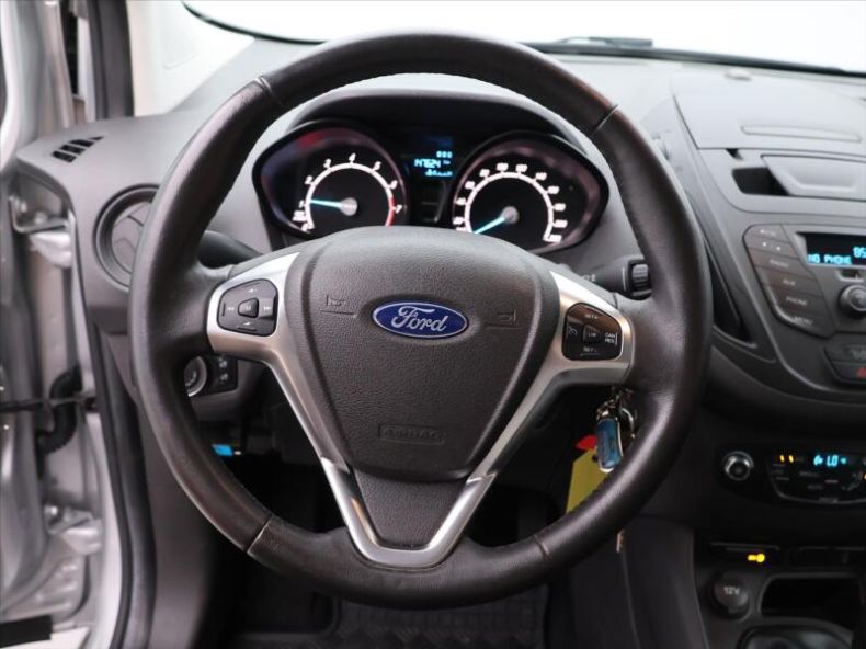 Ford Tourneo - hlavní fotka