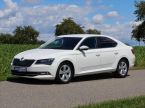 Škoda Superb - fotka číslo 2