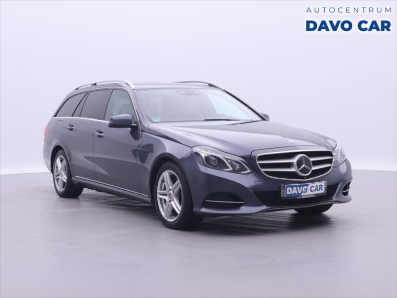 Mercedes Třída E - hlavní foto