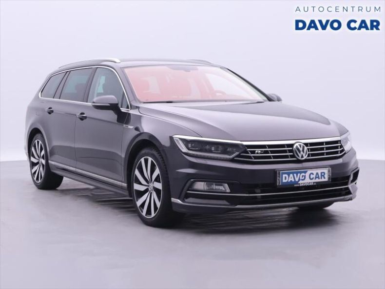 Volkswagen Passat - hlavní foto