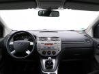 Ford Kuga - fotka číslo 17