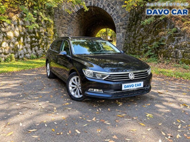 Volkswagen Passat - hlavní foto