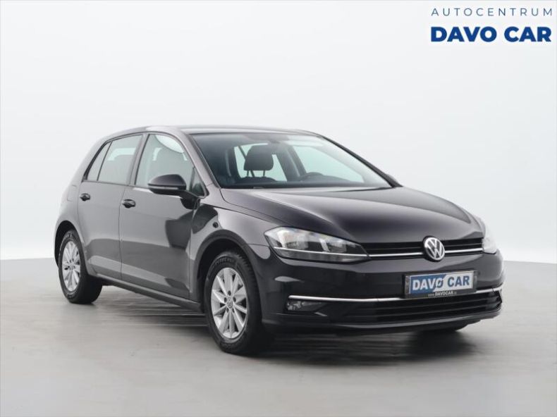 Volkswagen Golf - hlavní foto