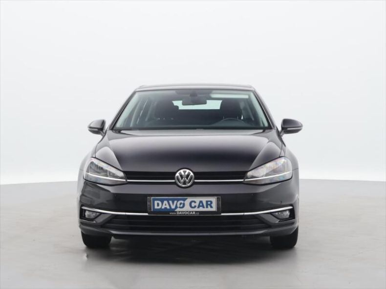 Volkswagen Golf - hlavní fotka