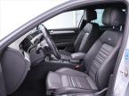 Volkswagen Passat - fotka číslo 9
