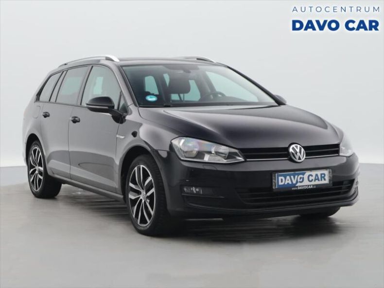 Volkswagen Golf - hlavní foto