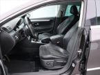 Volkswagen Passat - fotka číslo 9
