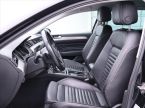 Volkswagen Passat - fotka číslo 9