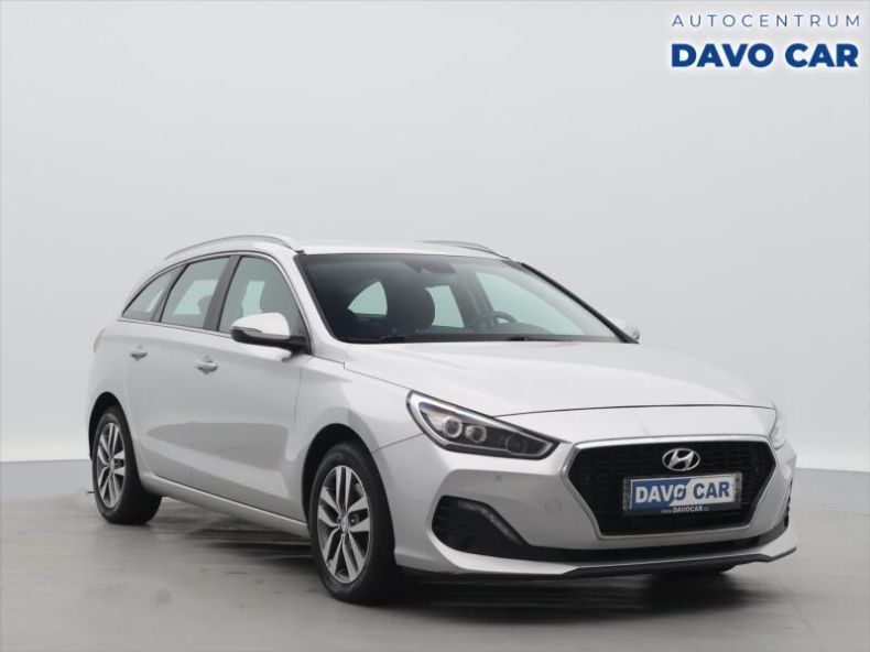 Hyundai i30 - hlavní foto
