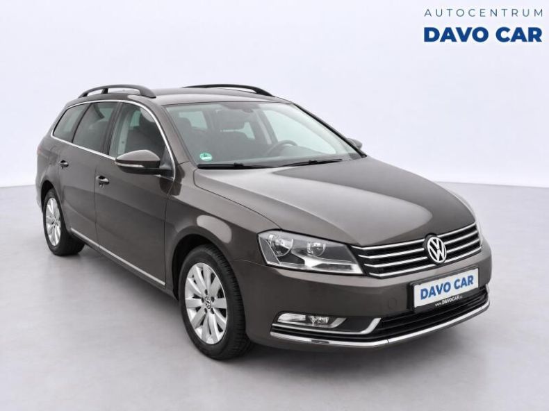 Volkswagen Passat - hlavní fotka inzerátu