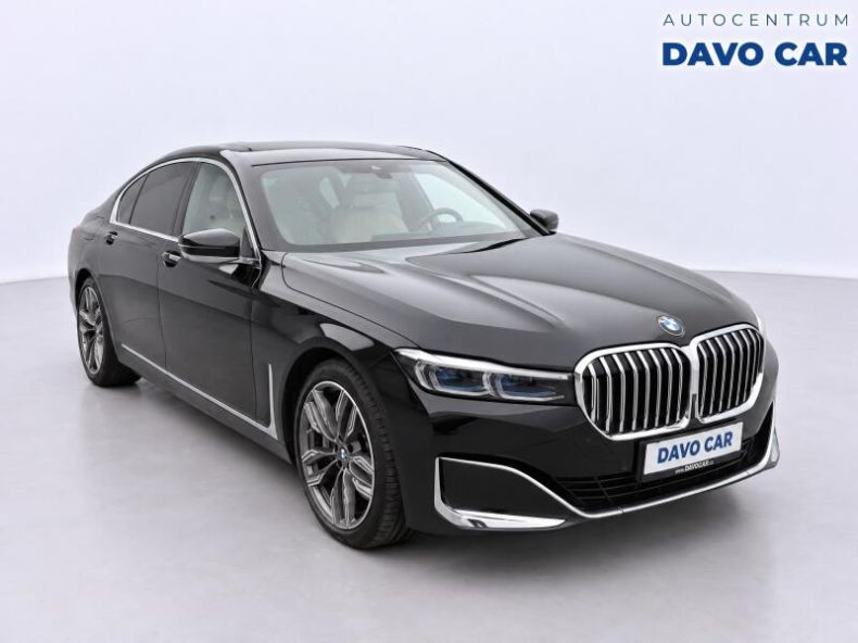 BMW Řada 7 - hlavní foto
