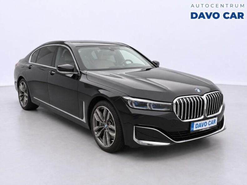 BMW Řada 7 - hlavní foto