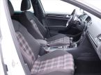 Volkswagen Golf - fotka číslo 12