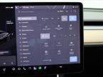 Tesla Model 3 - fotka číslo 17
