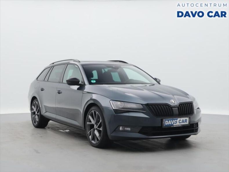 Škoda Superb - hlavní foto