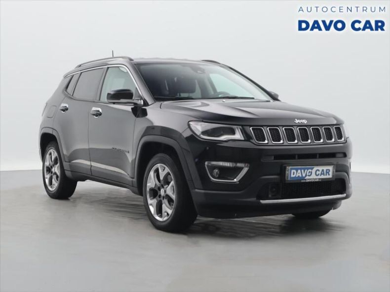 Jeep Compass - hlavní foto