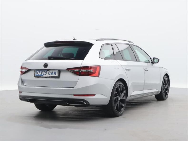 Škoda Superb - hlavní fotka