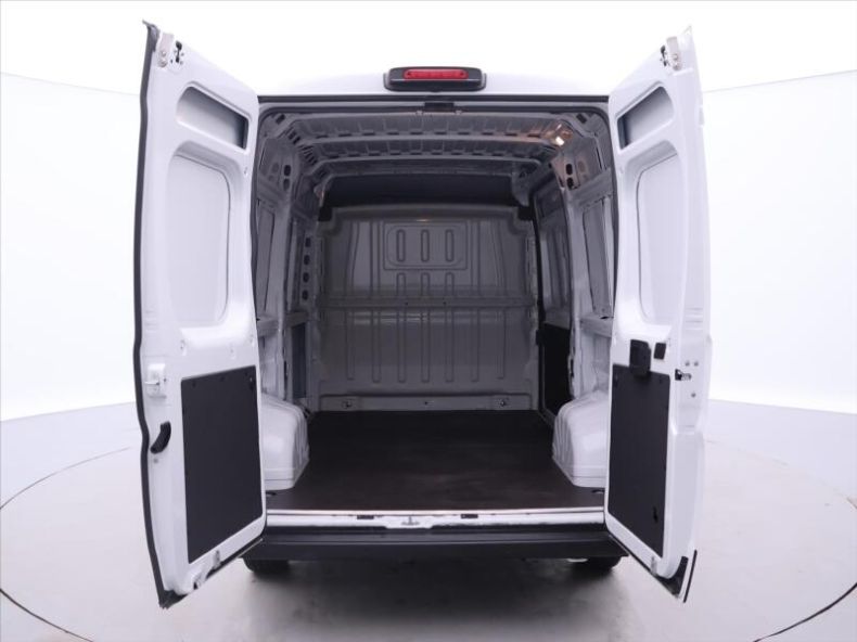 Toyota Proace Max - hlavní fotka