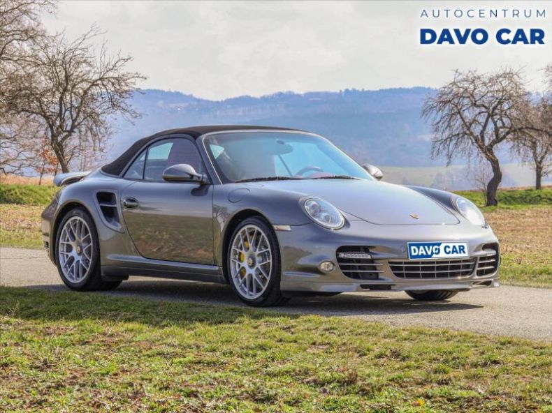 Porsche 911 - hlavní foto