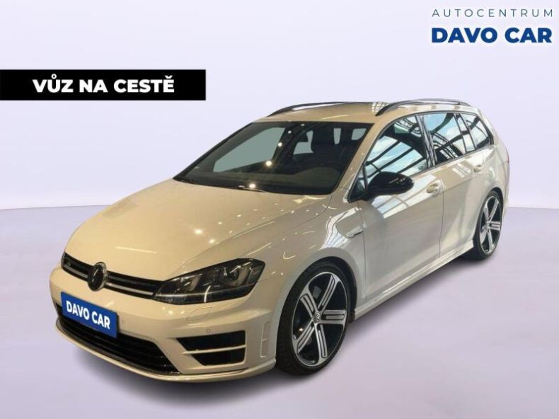 Volkswagen Golf - hlavní foto