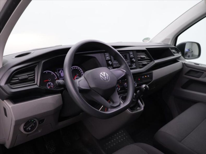Volkswagen Transporter - hlavní fotka