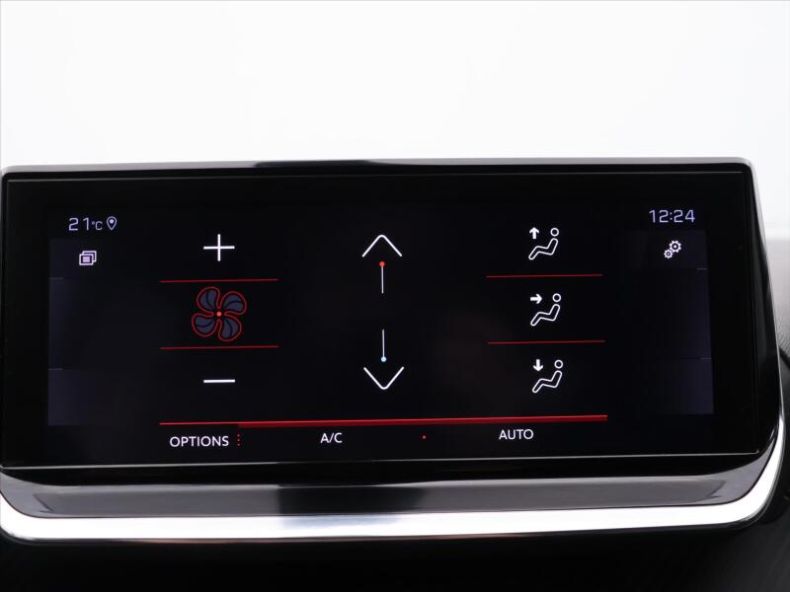 Peugeot 2008 - hlavní fotka