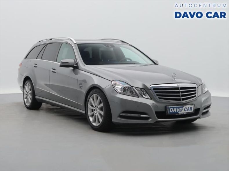 Mercedes Třída E - hlavní foto