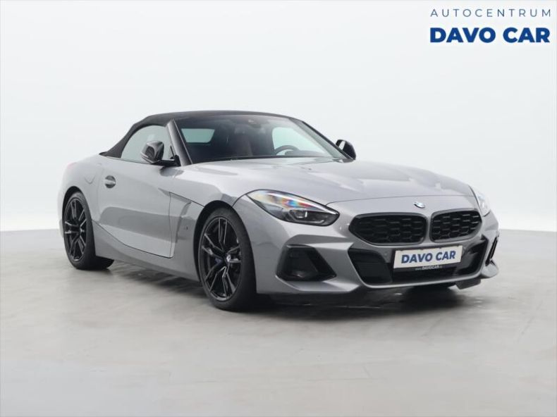 BMW Z4 - hlavní foto