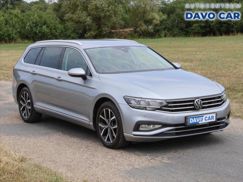 Volkswagen Passat - hlavní foto