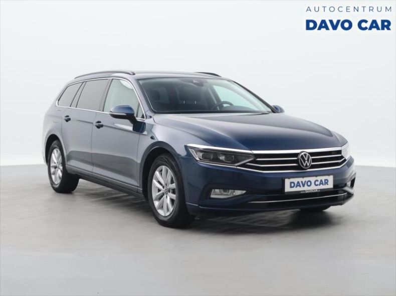 Volkswagen Passat - hlavní foto