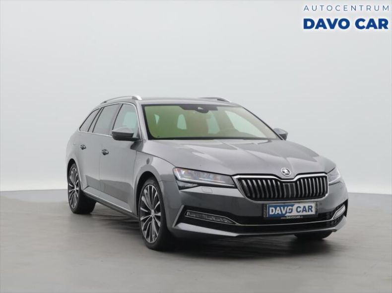 Škoda Superb - hlavní foto